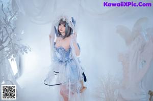 Coser@rioko凉凉子 Vol.101: 柴郡冰雪公主 (40 photos)